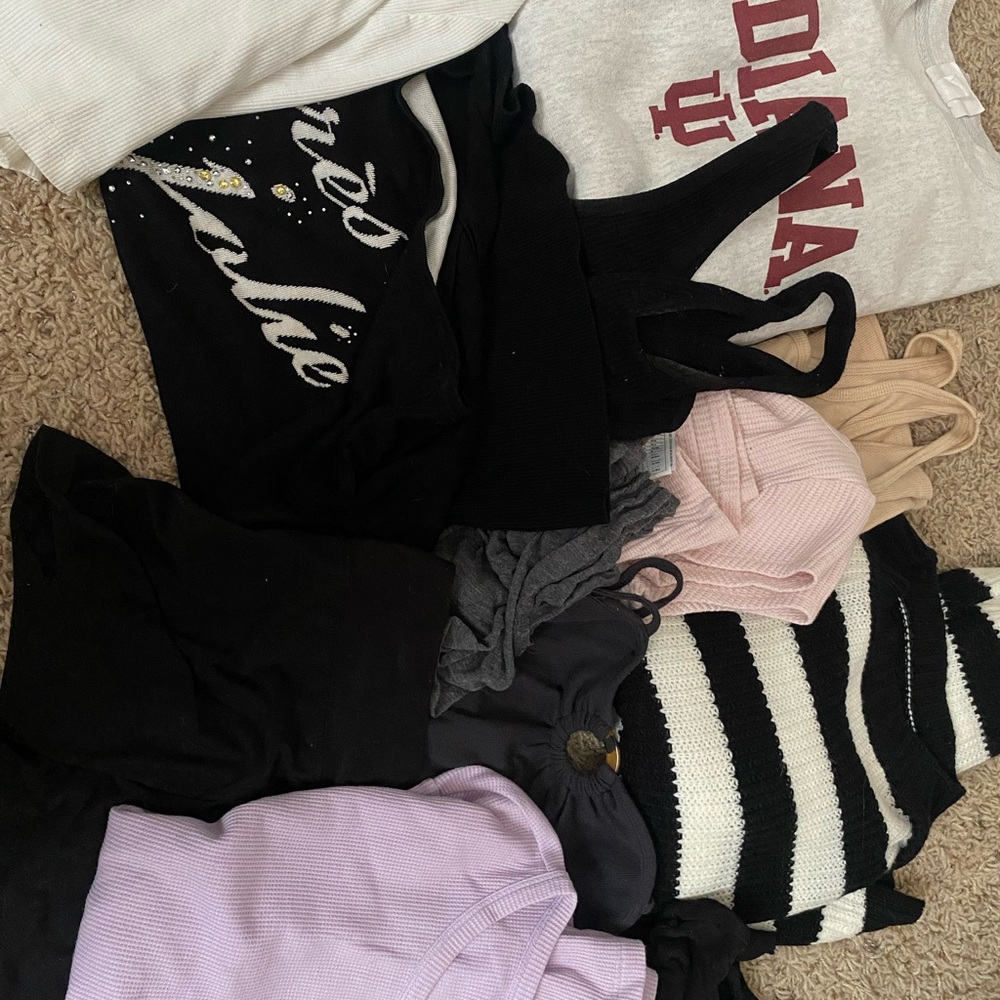 Womens/Girls xs/small clothing lot